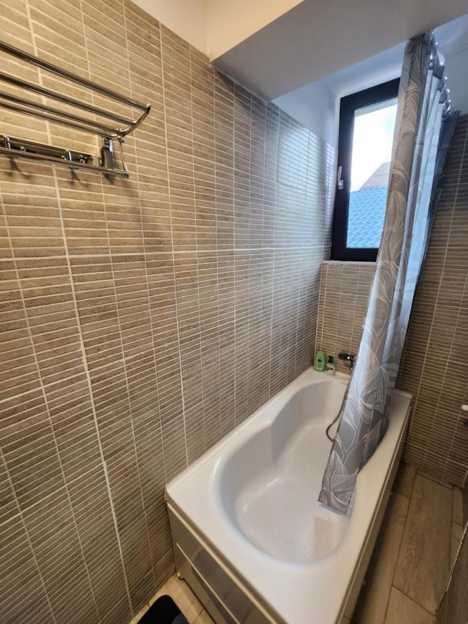 New House In Ultra Center Near Iulius & Palas Mall Iasi Buitenkant foto