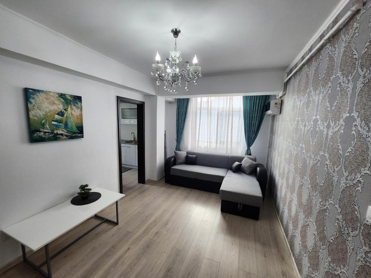 New House In Ultra Center Near Iulius & Palas Mall Iasi Buitenkant foto
