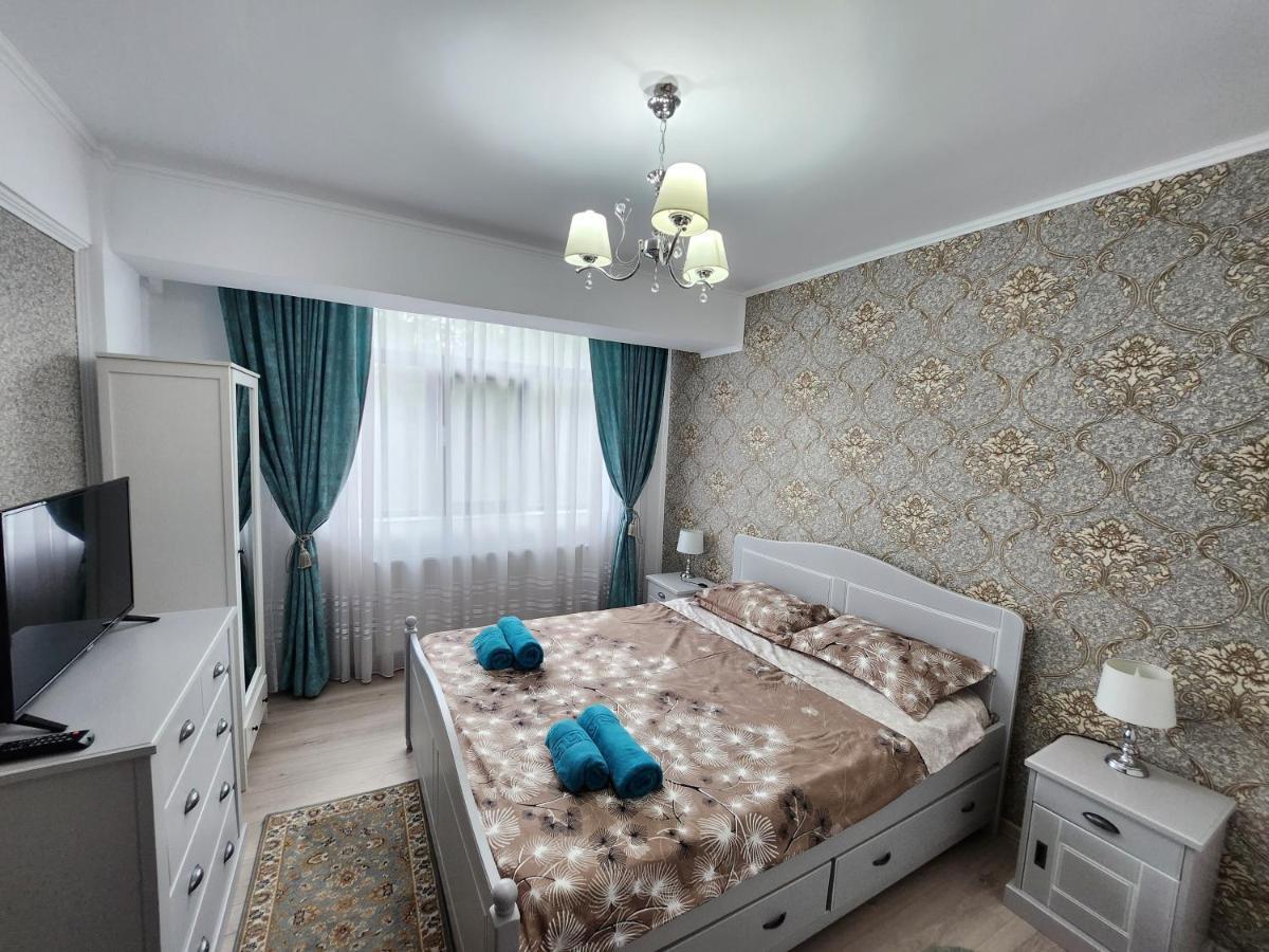 New House In Ultra Center Near Iulius & Palas Mall Iasi Buitenkant foto
